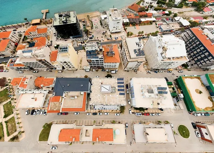 Z Ξενοδοχείο *